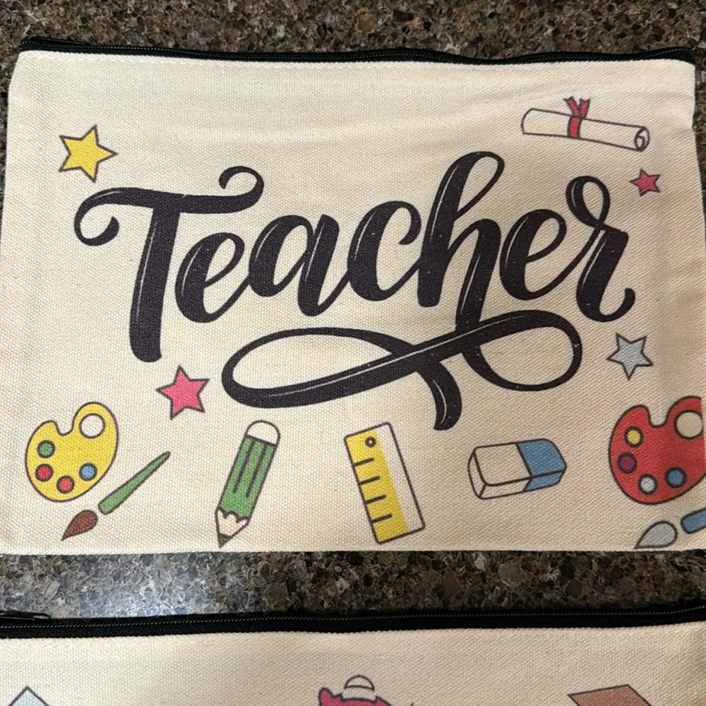 NEW Set of 4 Teacher Bags for pencils or other supplies